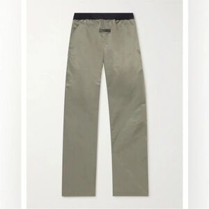 Essentials l Fear of God Straight Leg‎ Pant